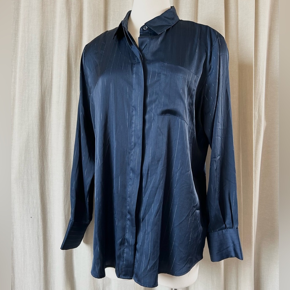 Navy Longline Shirt – Pinstripe Button-Up Layering Staple